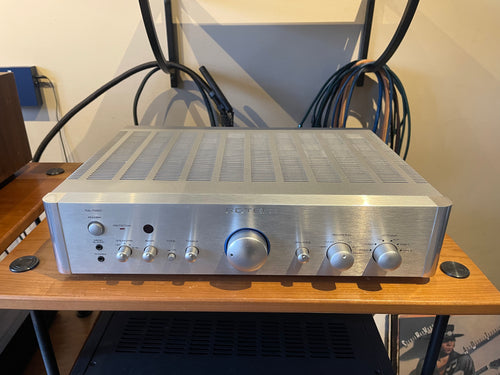 Rotel RA-1520