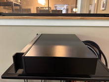 Load image into Gallery viewer, Rotel RC-1070