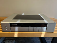 Load image into Gallery viewer, Meridian G08 Upsampling CD Player
