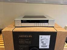 Load image into Gallery viewer, Meridian G08 Upsampling CD Player