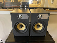 Load image into Gallery viewer, Bowers and Wilkins 686