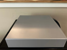 Load image into Gallery viewer, Linn Majik CD