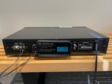 Load image into Gallery viewer, Denon TU800